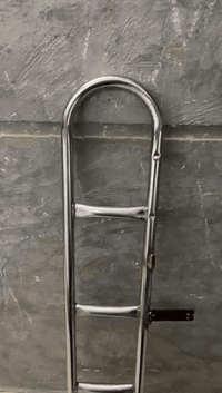 السلام عليكم 
للبيع درج وهورنات بوش 
اتصال او واتساب ‭٠٧٧٧ ١٩٢ ٨٠١٦
