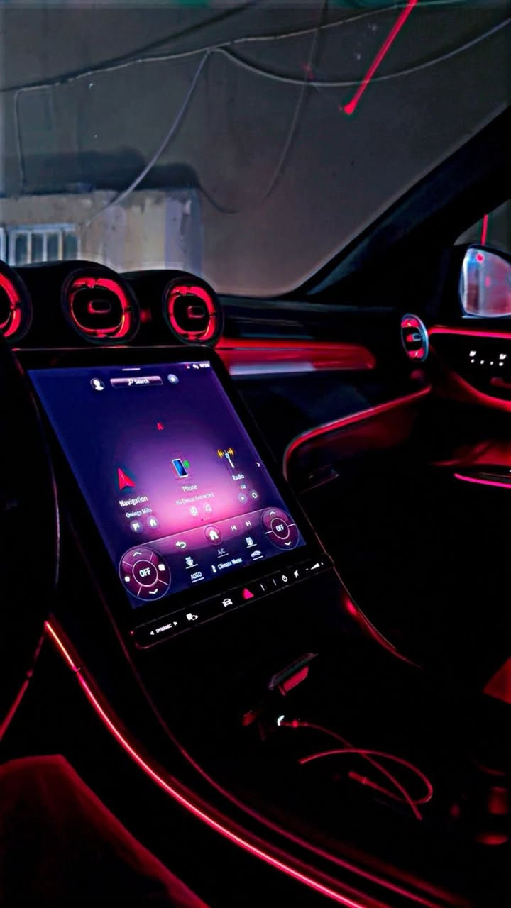 سلام عليكم حبايب
شي حلو و فول مواصفات للأخير 
وبسعر مناسب كلش 

MERCEDES BENZ 🇩🇪 C300 2023
(( للبيع او المراوس )) 
C300 2023 اعلى فئة مواصفات خاصة 
(( داتا شو وتدفئة تبريد كشنات ))
- بنوراما لمس 
- اللون النفطي الجديد مميز 
- داخل مشمشي مميز
- شاشة كبيرة لمس بالكامل
- تحكم ستيرن لمس 
- شاشه ديجتال ومتغيره حسب مودات القيادة
- اوتو بارك 
- اوتو ستوب 
- نظام النقطة العمياء 
- ٥ كامرات داير مداير السيارة 
- رادارات على داير السيارة
- كراسي مساج وتدليك
- انارة داخلية وانارة ابواب ودشبول متغيره 64 لون
   - اوامر صوتيه
   -ويلات ودركة AMG 🇩🇪 …

((السيارة جديدة ونظيفة صفرر مسج وبيها بعد هواي مواصفات ))

ماشية ((17,000 km))
 (( بدون دواخل لغود شواصي كفالة))
(( محرك وكير كفالة )) 
بدون بچم  وحتى الراديتر بلادي 💯…
تفاصيل اكثر عل كل شي 
*********** 
#mahdi_amg
