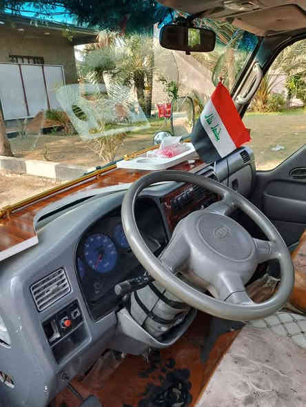 سلام عليكم البيع ام عيون 2001 سياره مكفوله حداديه جديدة تايرات جدد  السعر 65 وبيها مجال اتصال *********** نجف بل عباسيه
