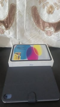 ايباد10للبيع ذاكرة64 بطاريه فوك90 نضيف كلش مكفول من كلشي فقط بي كسر بل...