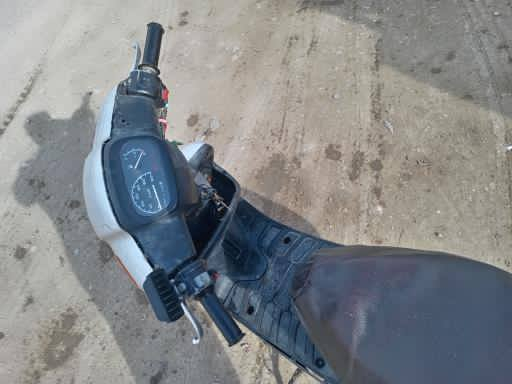 السلام عليكم شباب دراجة 60 للبيع كلهة شغالة مابيهة اي نقص السعر 225 وبيها مجال بصيط  هاذة رقمي ***********  ما متواجد على الفيس
