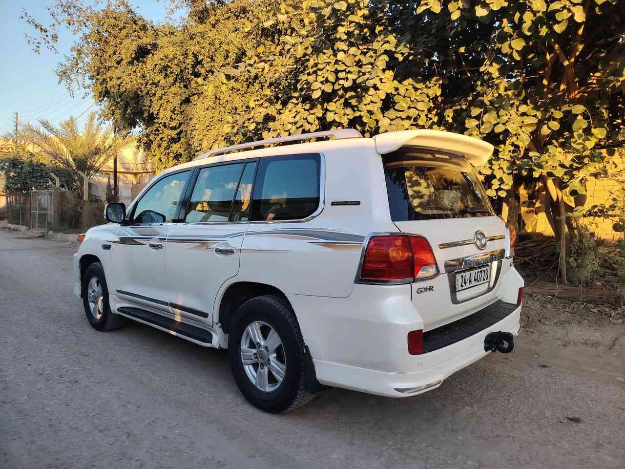 *********** 
لاندكروز
موديل ٢٠٠٩
مكفوله كفاله عامه
سياره جديد ومال بيت
تخم تاير تبريد ثلح سياره
 رقم دهوك انكليزي بسمي شخصينا
سياره فول فتحه مكينه جديد بيع مستعجل وجوه سوك مال واحد عنده ضرفه
وشراي يتصل ماجواب خاص مكاني بابل
