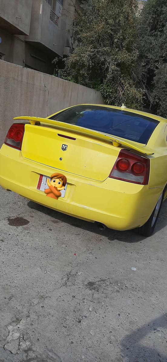 السلام عليكم ورحمة
جارجر 2009 
سياره خير من الله 🥇 
مكينه كير شرط 
سياره مكفولا كفاله عامه كلها 
لاطخه ولا دعمه 
بيها فقط الطخه الوره 
تبريد ثلج 💧 
سياره كبل لشغل 
مكينه كبل سبوع شادها 
سنويه جديد 🚶 
تحويل مباشر 
تريد وكاله 
أربع تايرات جديد 💁 
غرفتها حلوه مسجل مال شركه
أربع سماعات جدد 
السعر 80 وبيها مجال 
مكان السياره موصل 
الرقم 
***********
