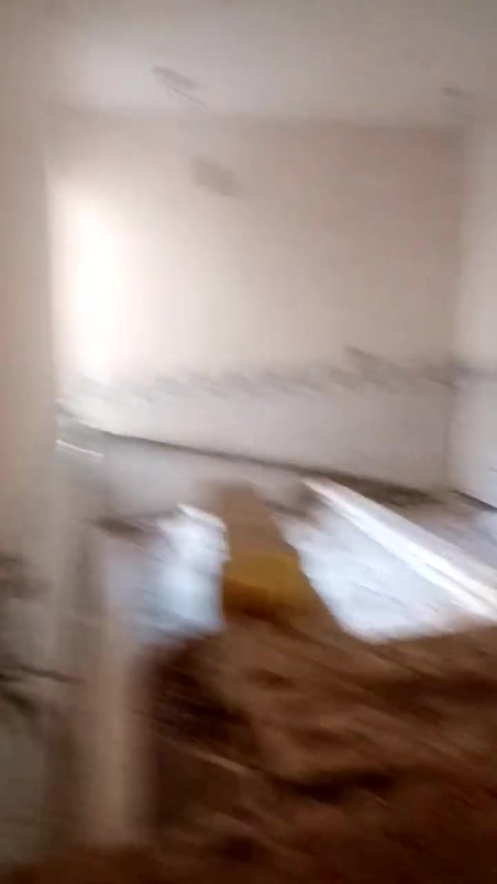 إسلام عليكم اخوكم أبو كيان المبيضجي شغل درجه أولى المتر 6 بغداد ***********
