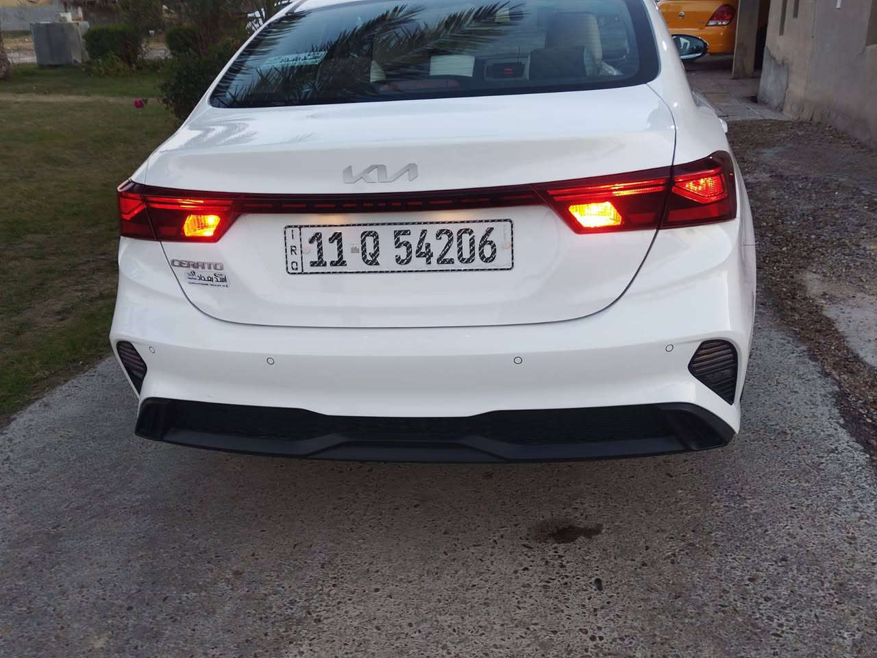 #بوضع_الزيروووو

بسم الله ماشاء الله تبارك الله السلام عليكم الئ عشاق الزيرو للبيع كيا سيراتو خليجي موديل 24فول موصفات الضمان المجموعه الدوليه ماشيه 15الف كفاله عامه من كلشي محرك 2000 دوش سلايت حساس أمامي خلفي لد أمامي شاحن وايرليس فول تحكم استيرن جهتين تبريد قطعتين السياره على وضع زيرو السبير منازل كفاله عامه حتى من الشخط والتكحيل رقم بغداد بسمي شخصياََ تحويل مباشر العنوان بغداد ابوغريب رقم التلفون *********** 

لمعرفه السعر سوي تعليق على المنشور سوق بغداد أون لاين ـــــــ Baghdad Market Online
