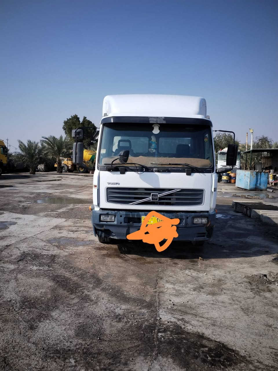 سلام عليكم
فالفو رقم 📱 صلاح الدين ورك امامي 
جوبلس خلفي 
2004وضع شركه 
حمل 10 
تفاصيل ***********
***********
