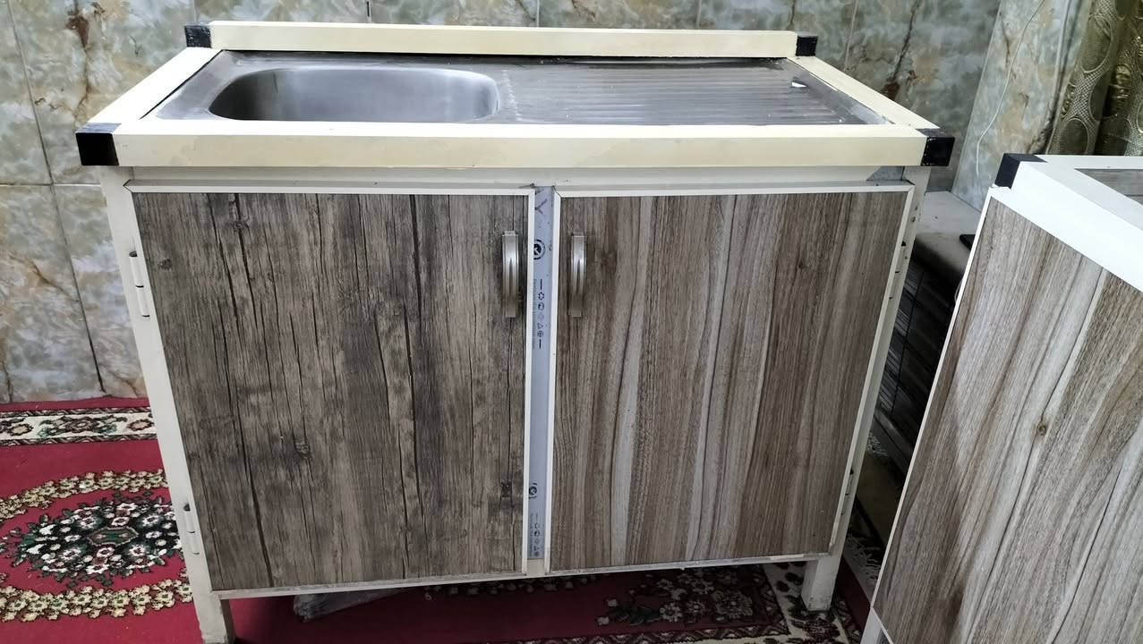 كاونتر 3 قطع مستخدم نضيف تفصال الألمنيوم مو سوكي لا يوجد اضرر عنوان شعب اكو توصيل *********** بي وتساب
