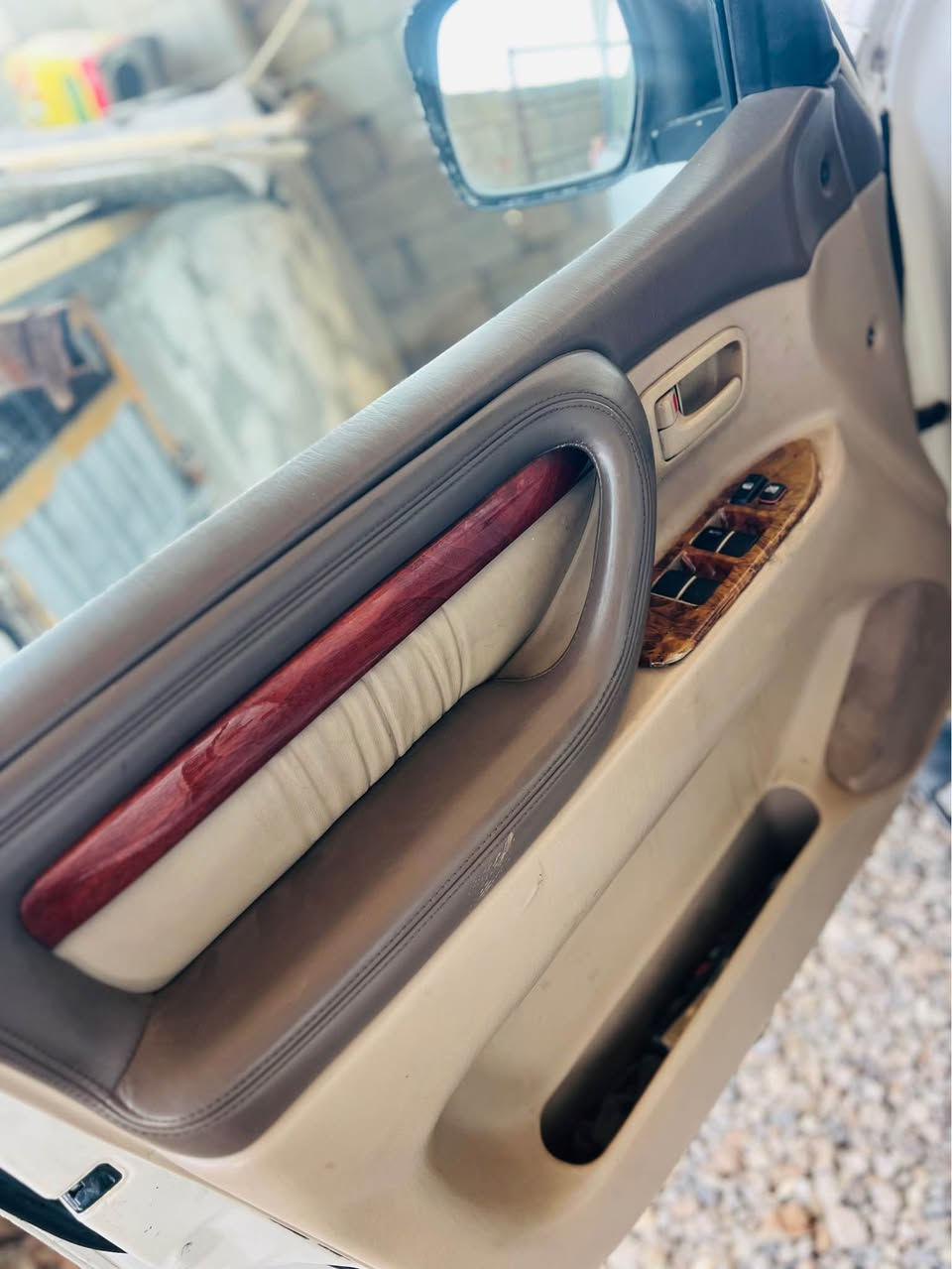 سـەرەتا بـەناوی خـوا.📦🧿
مۆنیکا مۆدێل 2000بێش تەبـەڵە واتە پێش مەرخوب 
ئــاڕم پڵاستیک هـەولێرە .ئاڕمو ئەوەلیاتو خـەرامە بـەشەرتە
نــاو زەردی نـاو فـۆرمیکایە ناوی زۆر تایبەتو جـوانە جـام کارە بایـە گـێڕو مـەکیـەو ئەکسلی بـە شـەرتی ١٠فیتەر ماشەڵا کێشو هەڵمەتی زۆر تایبەتە تـەبەیت لەسەر سـوچە دەبڵئەسکل بەشەرتە  تاقم تایەیی تـازەیە ماشەڵا زکر جوانو بێنوقسانیە وەکو بۆیاخ ناوبەناو بۆیاخی هەیە بەس داعمو لێدراوی وەگەڕاو شتی نیە پێشو پشتی کەپسە زۆر جوانو ماڵی دۆسە سسیارەکە ئیشەڵا بەقسمەتی ئەوە دەبێت کە حەزی لێیەتی سعری 103گەڵا گـۆڕینەوەیش دەکەم بەشتێک بەدڵم بێت شوێن سەیسادق 
*********** حلبجة, السليمانية
