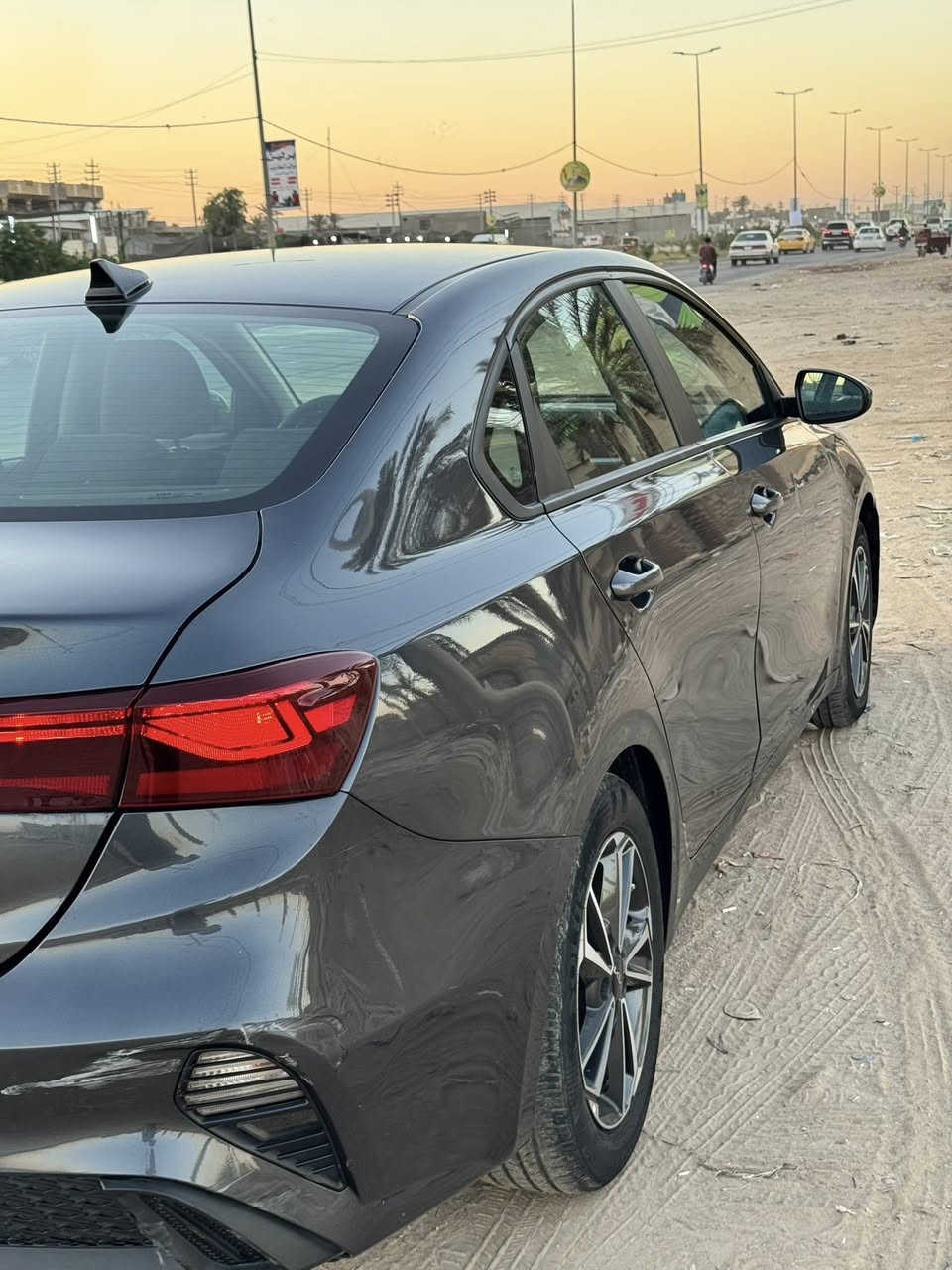 السلام عليكم كيا فورتي 2023 رقم بغداد سنويه جديده 
محرك 2000 دوش 
مكينه وكير كفاله 
السياره بيهه ٣ قطع تبديل بدون صبغ سونارهاا موجود 
وحداديه وتخم تاير كله جديد ومكفول
تبريد تدفئه كله شغال
السعر 130وبيه مجال حك الجيه

مكاني طوريج 

***********
