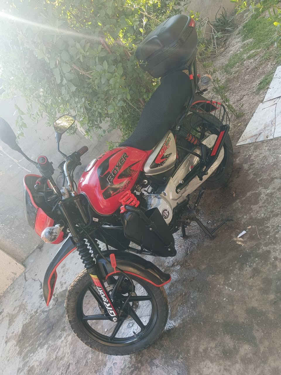 السلام عليكم دراجه موديل 23اوراق لسعر 1350وبيها مجال حك الجيه الدراجه مثل ماجاي اتشوفها جديده ماشاء الله المكان التاجي المعسكر ***********
