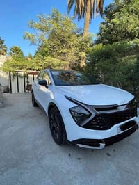 حبايب.. سبورتج 2025 بلاك ادشن زيرو مكفولة ع وضع الشركة. السيارة ام الض...