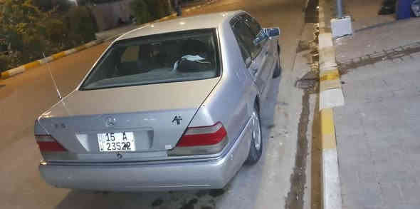 السلام عليكم مرسيد الشبح موديل 91 سياره نظيفه كير ومحرك جديد السعر 50 ورقه العنوان السياره الرمادي  ***********
