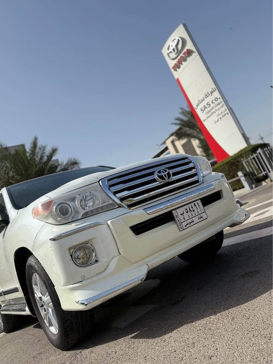 لاندكروز 2014 مكفولة كفالة عام عدا الدعامية الامامية رادلها شوية تكحيل اثر طخات خفيفة السيارة جديدة ماشية 159 الف كيلو بغداد, العراق


**إذا كنت صاحب هذا الإعلان وتريد حذفه لأي سبب، رجاءا أرسل رسالة إلى الدعم الفني**