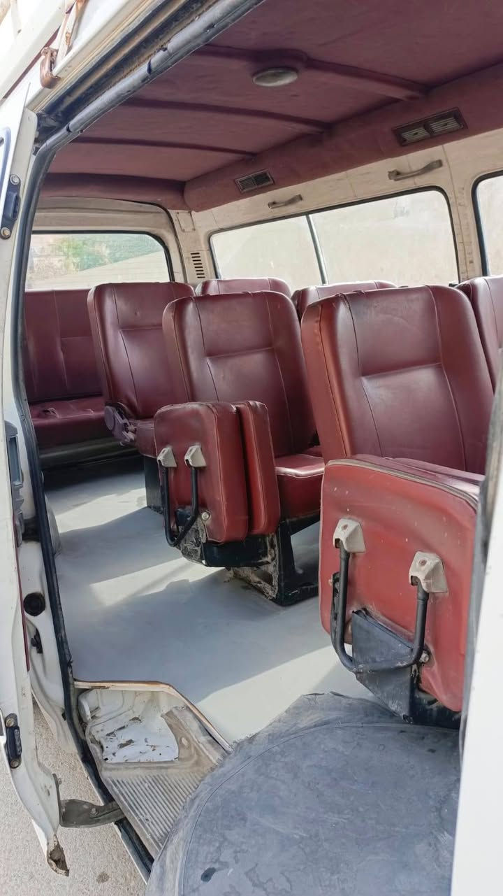 السلام عليكم فتون 2013 رقم بغداد مكينه وكير واكسل خير من الله دوشمه جديده السياره لبو أسواق ممتعوبه السعر ٦٠ وبيه مجال الرقم ***********
