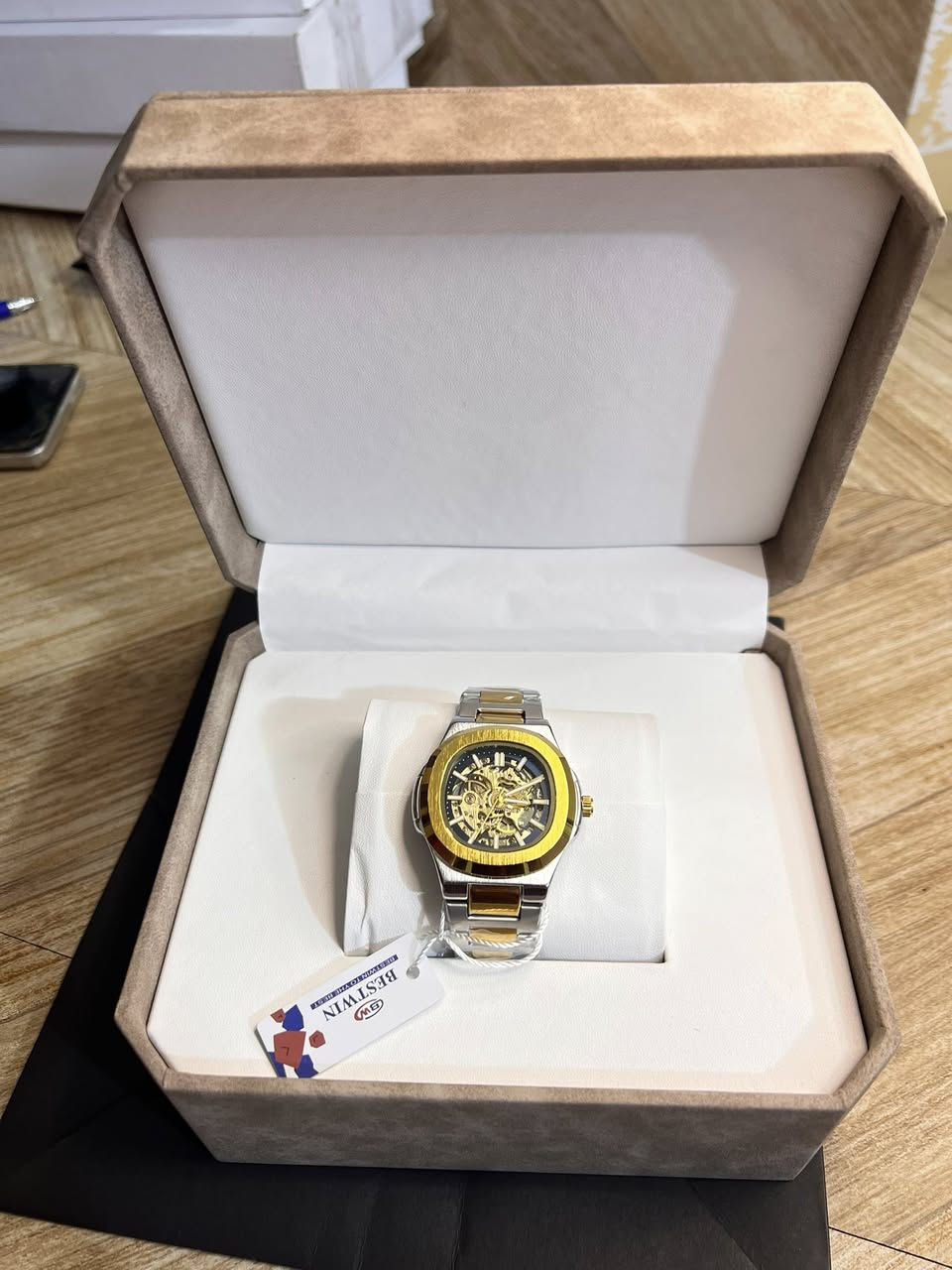 40 مع التوصيل ساعه فول


**إذا كنت صاحب هذا الإعلان وتريد حذفه لأي سبب، رجاءا أرسل رسالة إلى الدعم الفني**