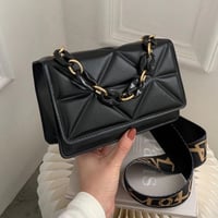 جنطة • ماستر كوالتي • اسود فاحم