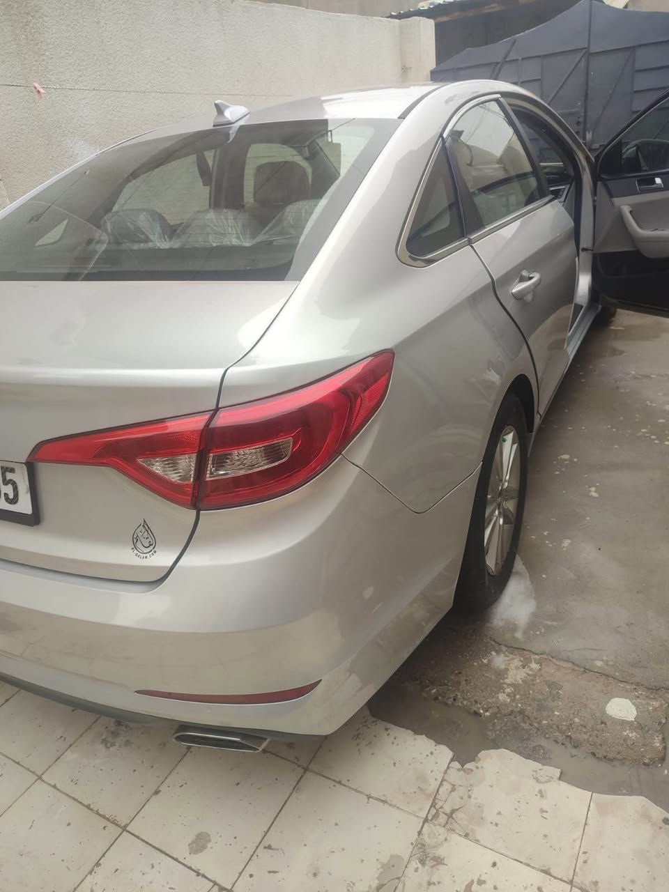 السلام وعليكم هونداي سوناتا موديل 2017 وارد امريكي رقم بصره كله بلاد بيها فقط قبق الصندوك مبدل بدون دواخل بدون حوض السعر 120 وبيها مجال مكانها البصره مكلف بلنشر هاذ رقم راعيها *********** البصرة, العراق
