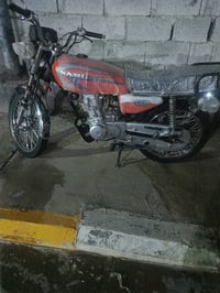 اربعه كير الشاصي 20 مكينه اصلي شلامجه والغراض كله اصلي دراجه تعمير كله...