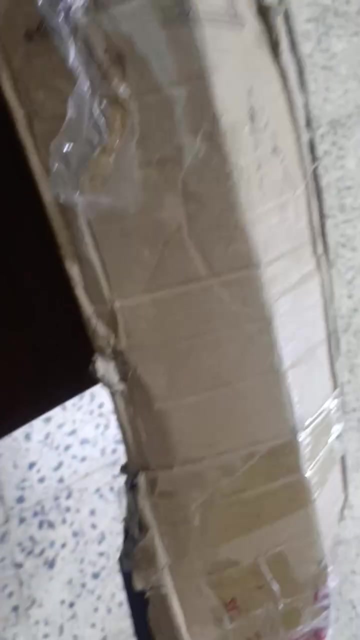 بنات غراض كولة جديد ما مستخدم واسعار جوة السوك راح اكتب عالفديو السعر والي تخدمة الحاجة ايراسلني خاص


**إذا كنت صاحب هذا الإعلان وتريد حذفه لأي سبب، رجاءا أرسل رسالة إلى الدعم الفني**