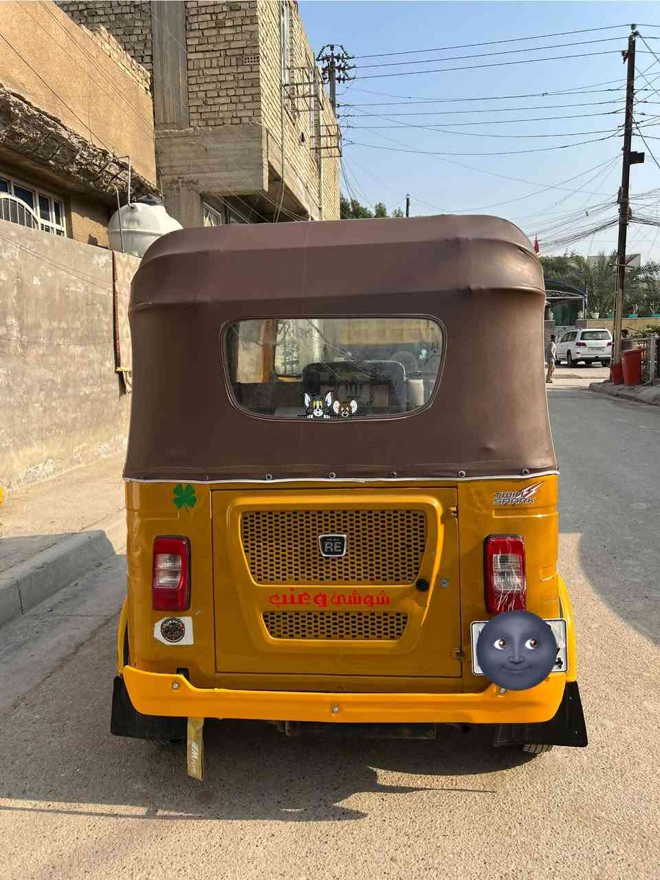 سلام عليكم تك تك للبيع موديل ٢٠٢١ تكتك نضيفى حيل رقم بغداد بسمي ارقام نكليزي تحويل ثاني يوم بيهى فقط بارد خفيف يم قبق البانزين السعر ٧٣٠٠ وبيهى مجال للأتصال ***********
