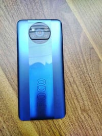 بوكو اكس 3 برو • ٢٥٦