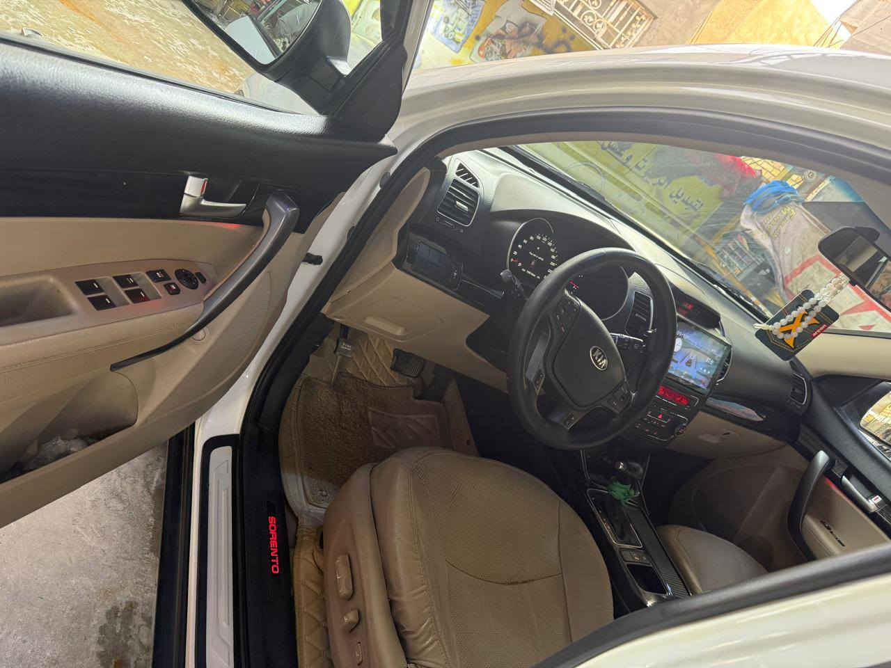 مكلف بالنشر.  
🚗 للبيع.  او مراوس — سورنتو 2014 🚗
السيارة بحالة ممتازة وكفالة عامة، ما تحتاج أي مصروف 
🔹 الموديل: 2014
🔹 الممشى: 70 ألف
🔹 خليجي — 6 سلندر
🔹 7 راكب
المواصفات:
✅ بصمة تشغيل + دخول ذكي (بصمتين )
✅ سقف بانوراما
✅ مرايا شفط
✅ تحكم ستيرن
✅ كرسي كهرباء
✅ فتحة سقف
✅ مواصفات كاملة
السيارة نظيفة جداً وجاهزة 
للاستفسار والتفاصيل أكثر يرجى  الاتصال 📞
***********
