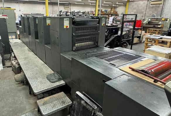 ماكنة اوفسيت SM / 52 الربع 
5 ألوان / موديل ١٩٩٩ 
لاستفسار : *********** حيدر 
*********** احسان
