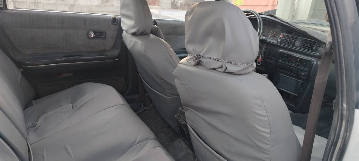 للبيع مازده ٩٣ مكفوله مكينه وكير شواصي تخم تاير ديالى بعقوبه السعر ٢٧ رقم ***********
