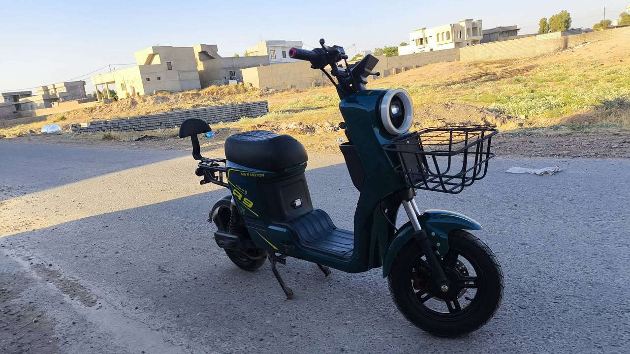 السلام عليكم 
موطور R9 للبيع او المراوس مع تايكر أو سونليك 2025 وانطي فرق 
المواصفات .
اناره ليد / عالي ناصي
اشاير .يمين / يسار / دبل اشاره 
رجوع بك (R)
اربع نمر 
سرعه 99 / حقيقي 70 
بطاريات 5 ونلي الاصلي 
موطور مال بيت 
ملاحظه!(الموطور المرايات موجوده غراضو كلها موجوده و الكشن الخلفي ضايع و السكليتر بي كسر بس يمشي) 
السعر 475 و بي مجال  و سعر الجديد 675 
المكان الشرقاط الطوب
للاستفسار. *********** بي واتساب
