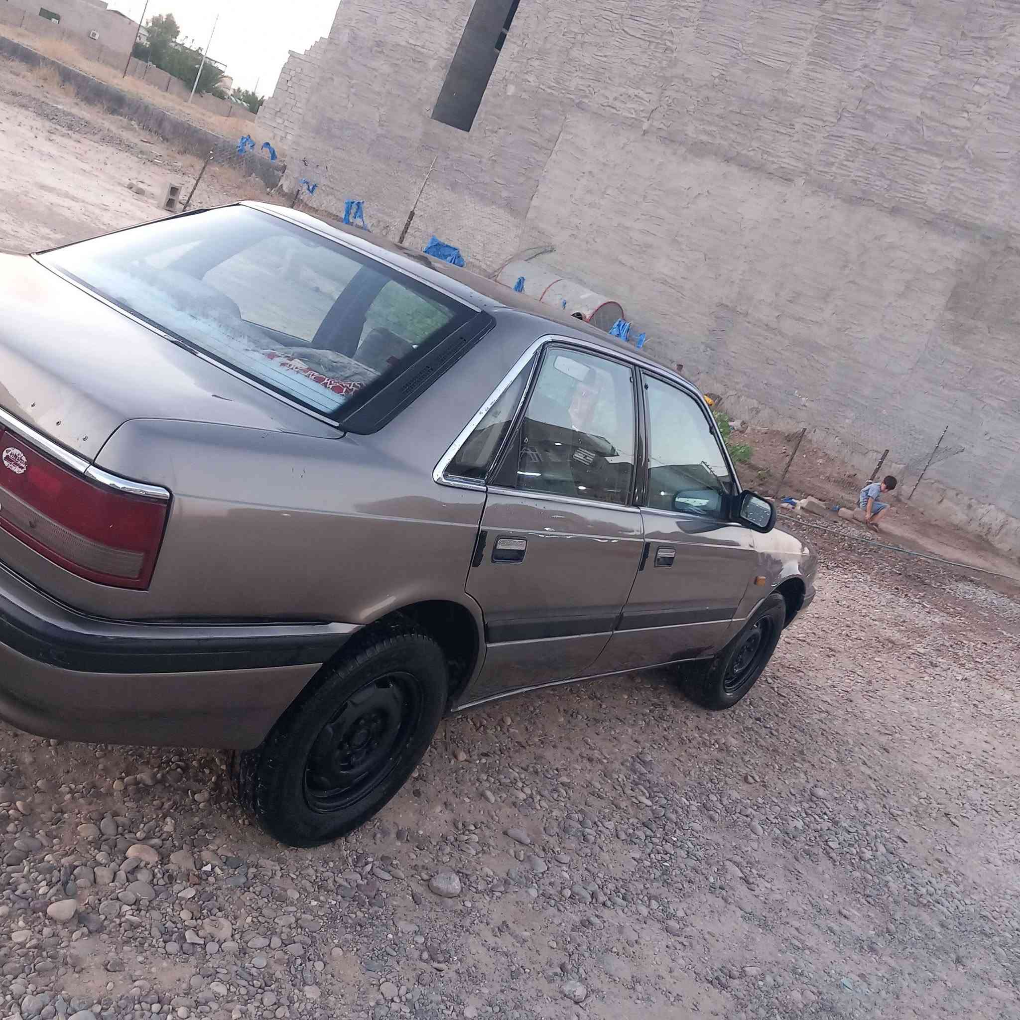 مازده للبيع موديل ٨٩
السعر 40وبيها مجال 
رقم صلاح الدين 
رقم صاحب السياره 
***********
