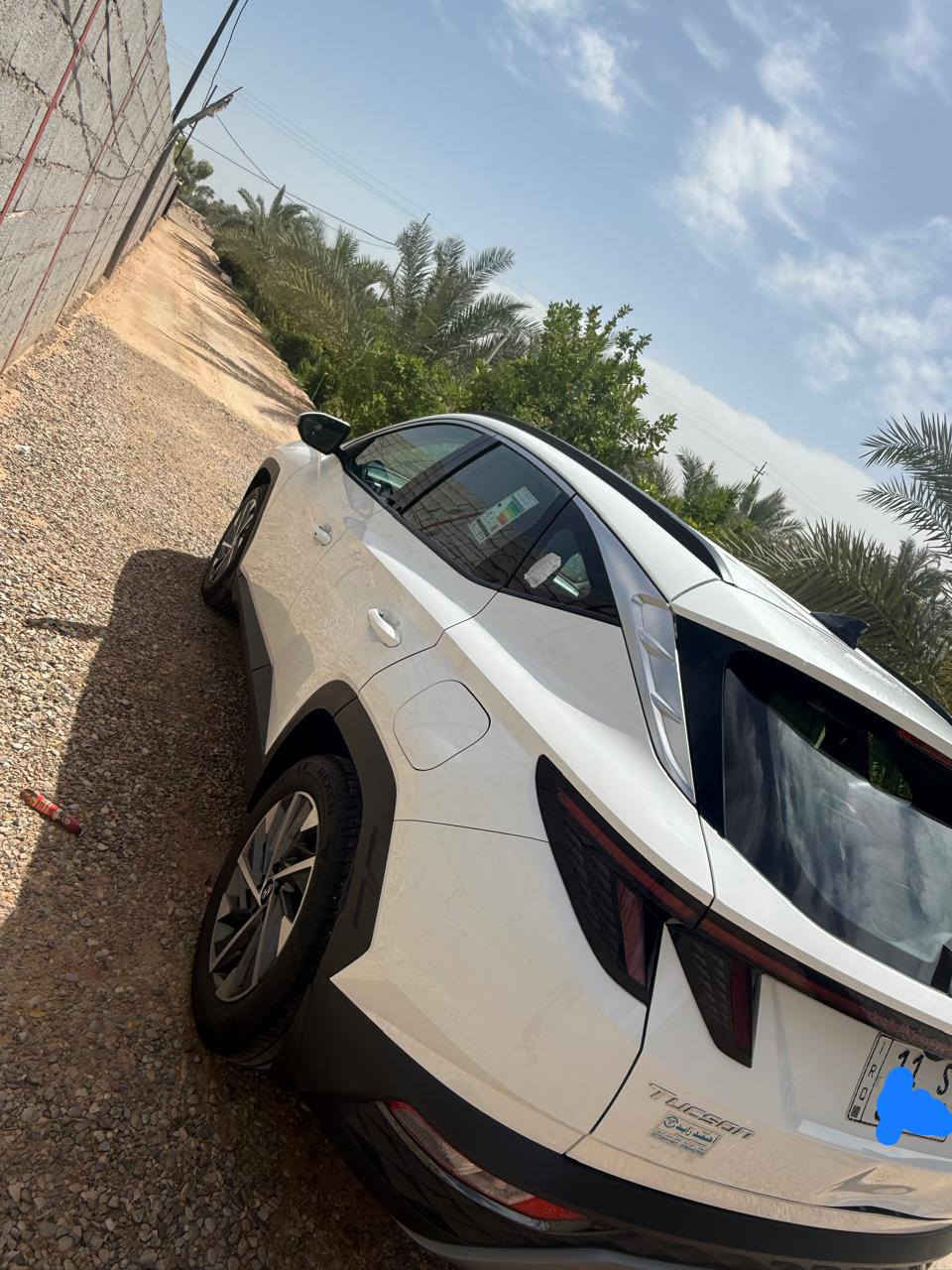 سيارة توكسان موديل ٢٠٢٣ خليجي سياره مكفولة من كلشي ما عدى خسفه بسيطة واضحة في جنطه ماشيه ٦٤ بغداد باسمي سعرها ٢٠٢ بيه مجال بسيط الاتصال *********** مكاني كربلاء طوريج
