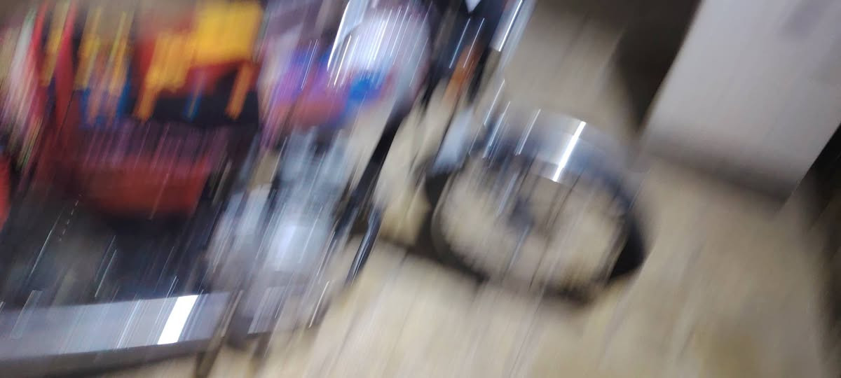 اربعه زيرو فول نضافه مكفوله كفاله عامه نامه متياز كفاله من كلشي سعره 700وبيه مجال رقم *********** مكان اطويريج او خاص
