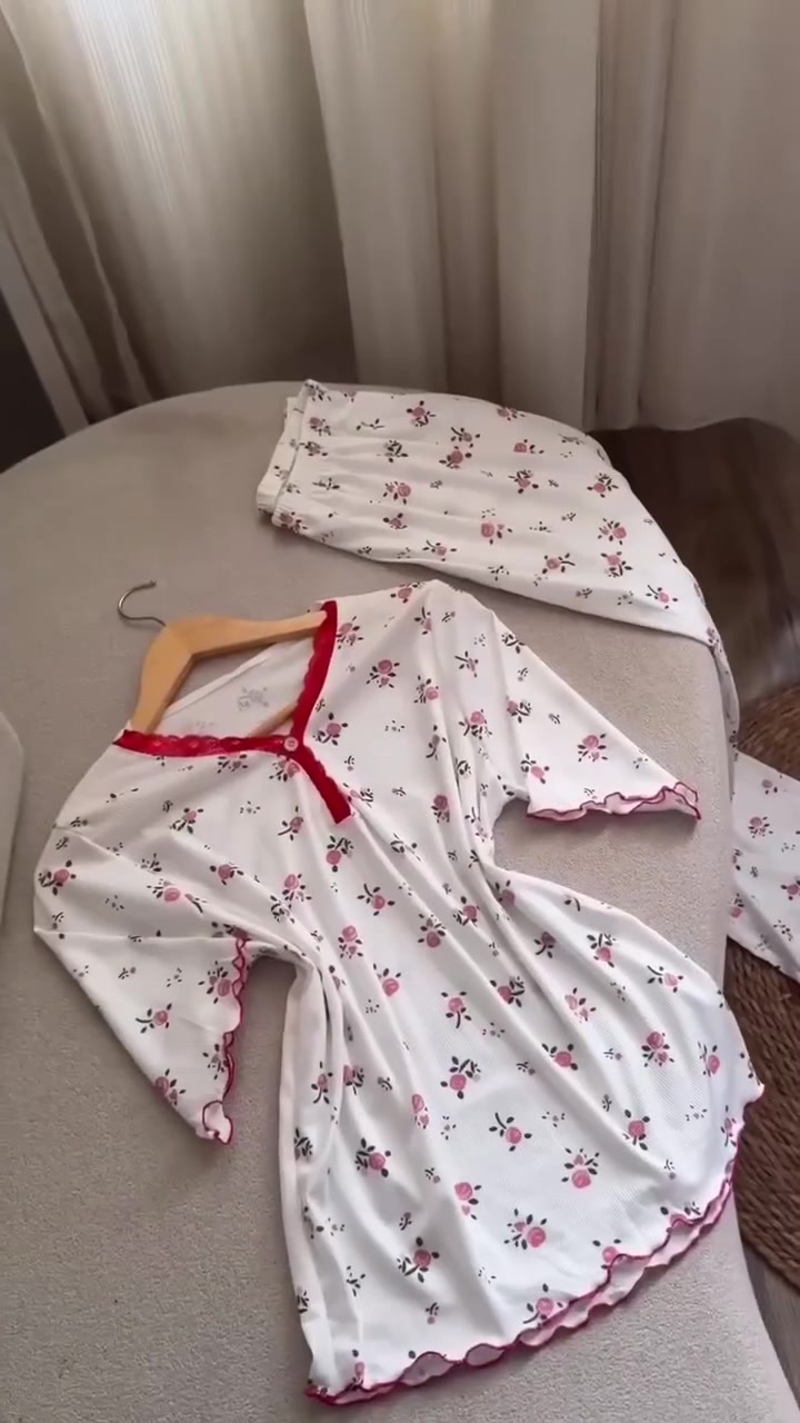 جمال القطع يمنا غيرر 🔥 
سعر درزن ٨٥


**إذا كنت صاحب هذا الإعلان وتريد حذفه لأي سبب، رجاءا أرسل رسالة إلى الدعم الفني**