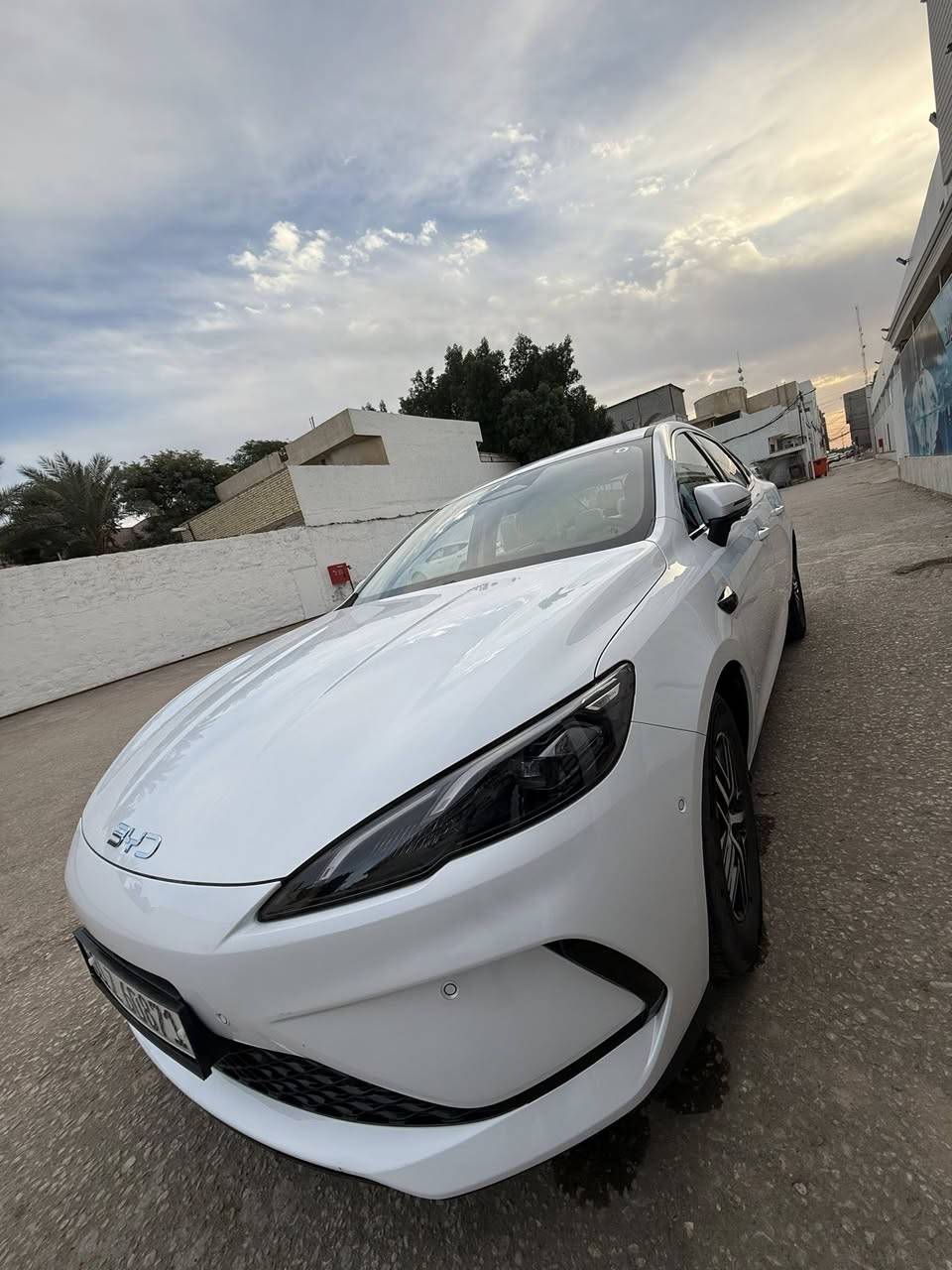 بي واي دي سيل 5  2025
فول مواصفات 13كامرة 

رقم بغداد بسمي

سيارة كفالة عامة

اخت زيرو جديدة كلش 

ماشية 2000

سعر 21 قفل مكان سيارة كربلاء

***********
