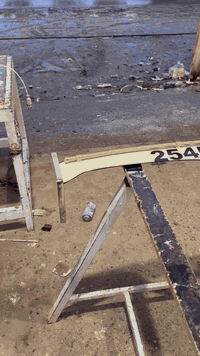 السلام عليكم من بيكم يرغب بشراء دشبول كافة السيارات أو جملة أو مفرد هذا رقم موبايل ***********📞📞📞***********
