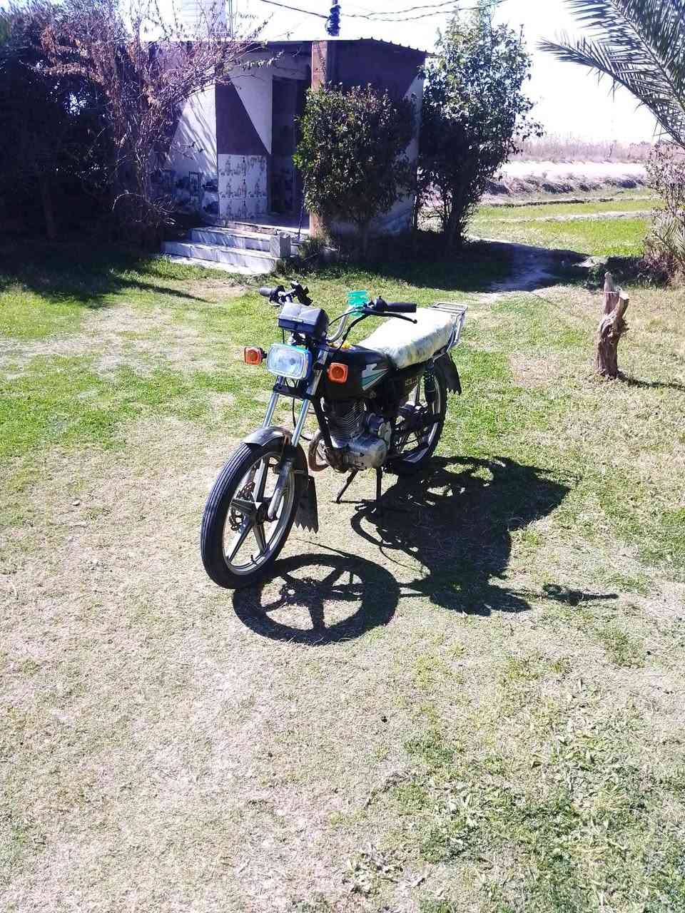 السلام عليكم دراجة ايراني موديل 2020
  5 كير 
السعر 325 الف 
الاتصال على الرقم ***********
