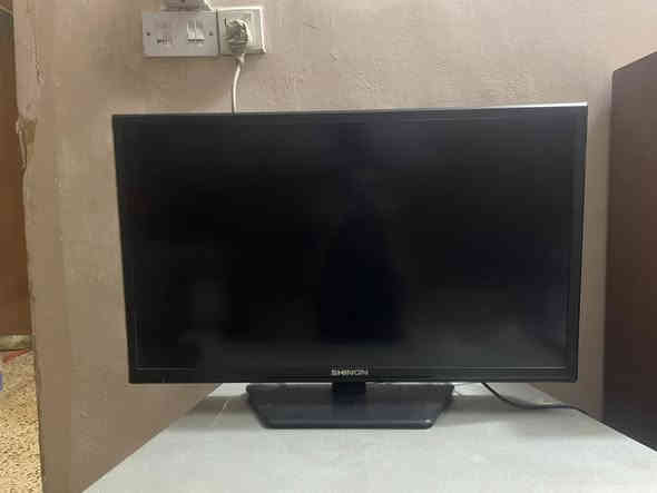 السلام عليكم بلي فور فات مهكر مع جميع ملحقاتة جوستك عدد3 +يو بي إس + شاشة حجم 32 العنوان بغداد الدورة الميكانيك للاستفسار ***********
