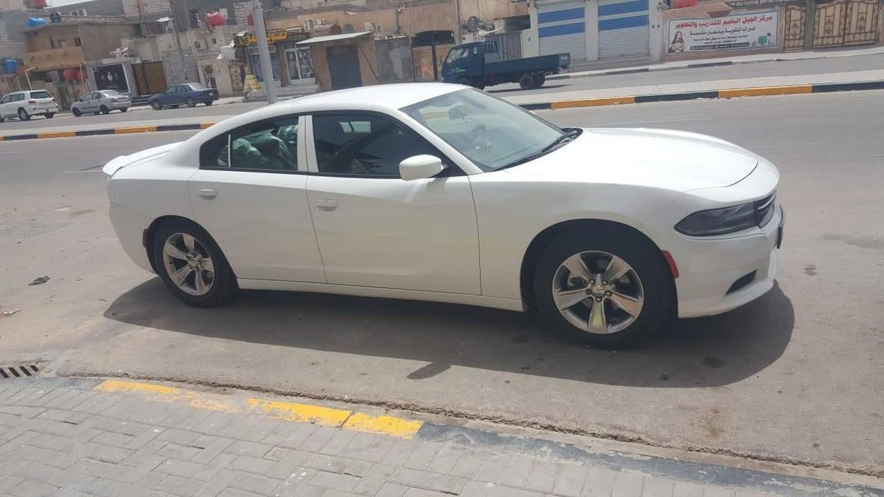 جارجر 2016 رقم سليمانيه  وارد كندي كفاله عامه ماعده بيه بارد بسيط  كلش بجاملغ الايمن سنويه مامنتهيه تريد وكاله تريد تحويل 
حداديه تدفئه تبريد تخم تاير السياره جاهزه كلش
الرقم ***********
علما اني مكلف بلنشر الاستفسار واتصال على هذا الرقم☝️
