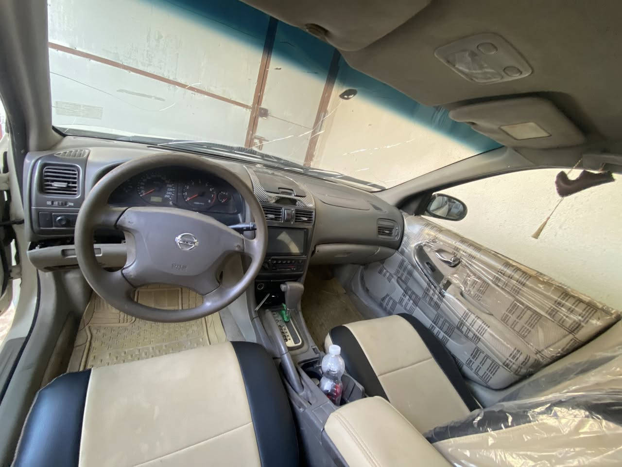 نيسان مكزما موديل 2008
مزاد داخليه كتابها بأسمي
السياره جاهزه بدون نقص 
السياره معاملته كامله فقط كتاب الشطب
القرص موجود والسياره مرسمه وكامله
بدون حادث وبدون ايرباك
القماره بيه صبغ كافع ع كده صبغ
السعر 50
مكانها كربلاء
***********
