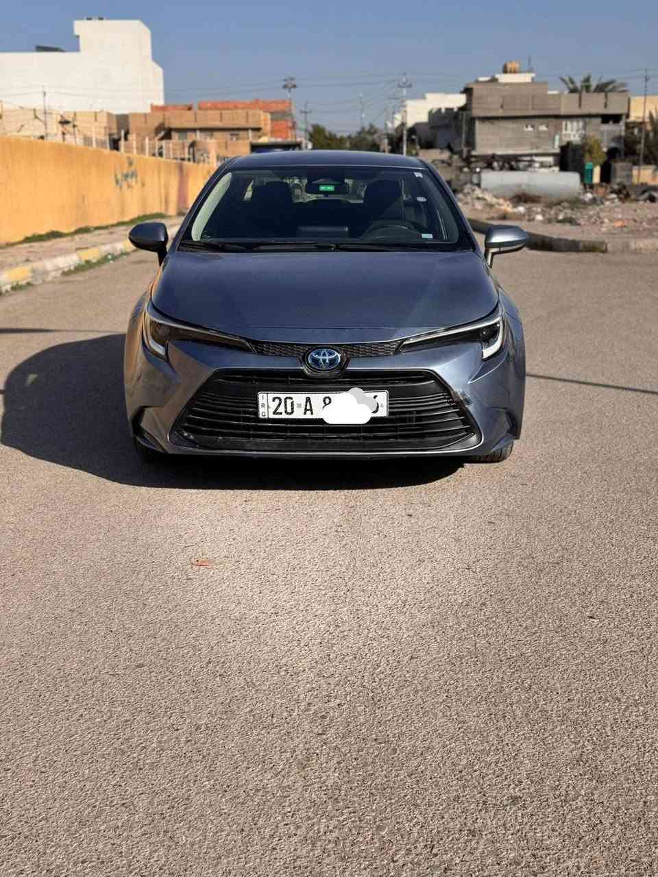 للبيع
تيوتا كورلا 2023 LE
السياره هايبرد
و مواصفات الكورلا الهايبرد معروفه 
ماشيه 10 الف الميل على وضع الشركه 
حادثه تصليح نص البنيد و صبغ البنيد كله 
السياره مكانه ديالى بعقوبه 
اللاستفسار الاتصال:***********
