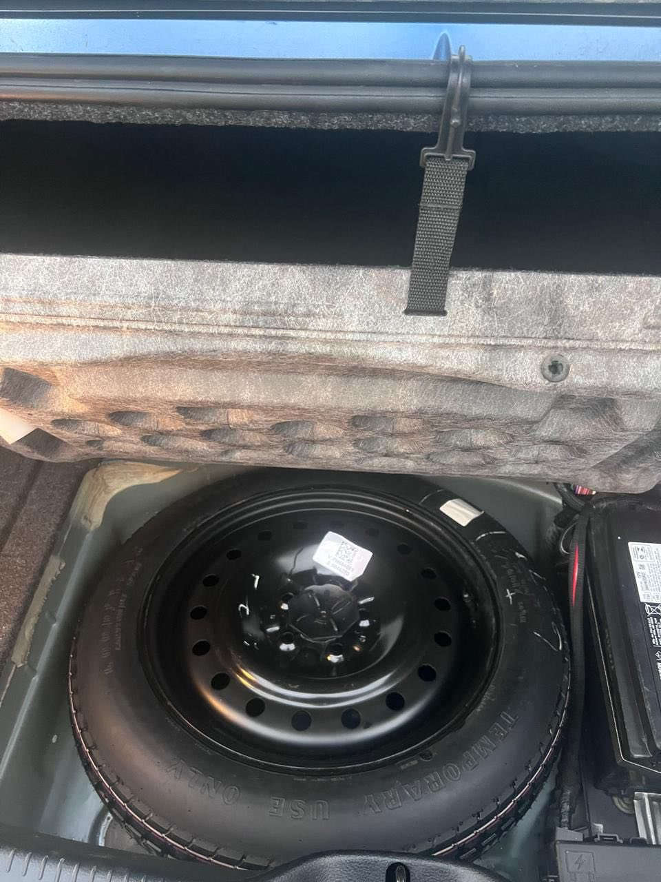 انسب اوباما 2023 اصل زيرو 1 كيلو
ماشية الف كيلو بعده زيرو

تو ويل 6 سلندر 

فوول مواصفات عدا الفتحه 

فحص مؤقت بغداد 

رادار امامي السياره 

رادار جانبي ( نقطة عمياء )

حساسات أمامية وخلفية 

اشاير مري

كشن خزن ميموري 

مرايات قلابة مع البك 

كشنات تدفئة وتبريد 

سستم سماعات الباين مع دمام بالصندوق 

شاشة ابل كار بلي واندرويد اوتو 

تشغيل عن بعد  وبعد بيه موصفات هوايه

كلين كلين السياره فقط تقرير غرق مكفوله كفاله عام

السعر : السعر مناسب جدا جدا خابر وتدلل

مكان السيارة بغداد

***********
