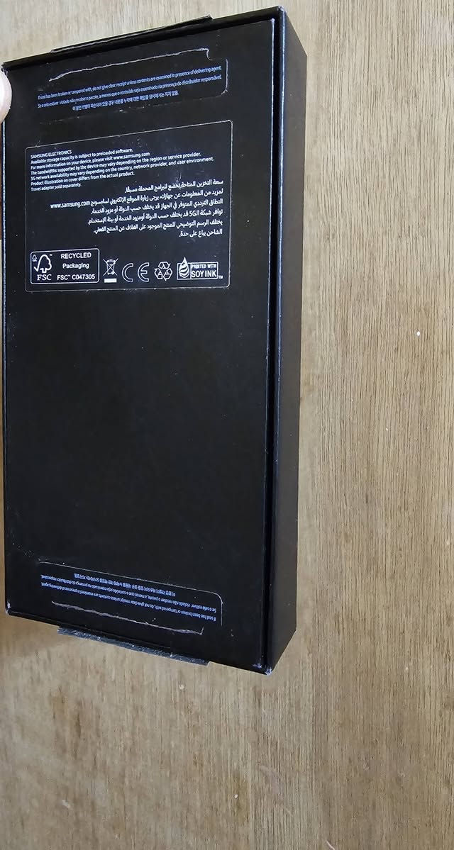 الترا اس 23 مبدل شاشه عاديه
والكامره الخلفيه عاطله ويا كارتون وكيبل مال الجهاز
للبيع / 
  اكتب سعرك 
اذا عجبني ابيعك 
مكاني بابل 
واتساب ***********
