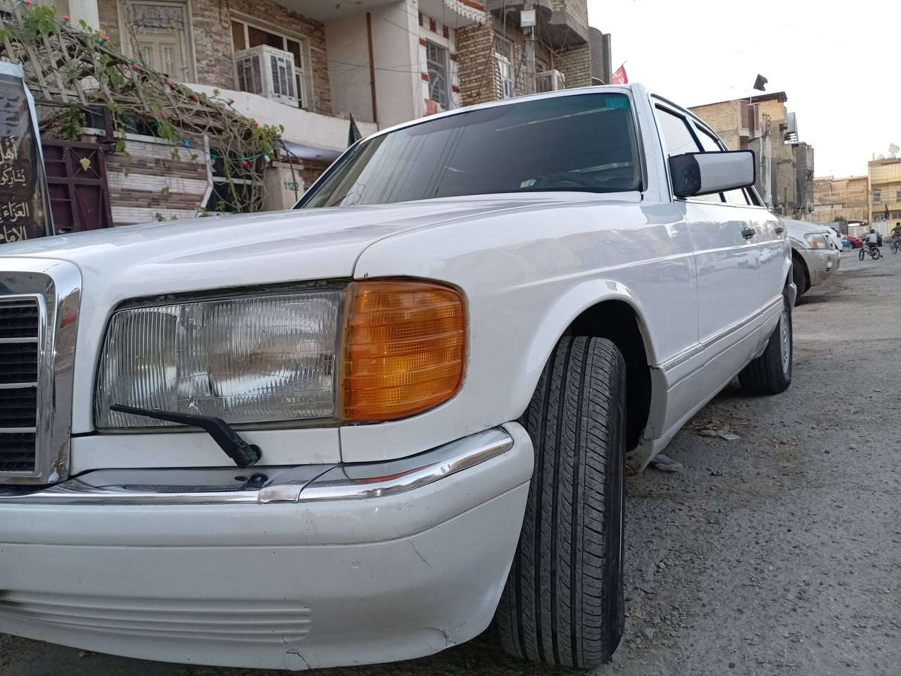 مارسيدس جامبو موديل 90 تحويل مباشر سيارة كلها بلاد سيارة جدا نظيفة بيها صبغ اقل من الحزام تبريد شغال السارة جدا نظيفة ع الشركة السعر 55 قفل مكان بغداد ***********
