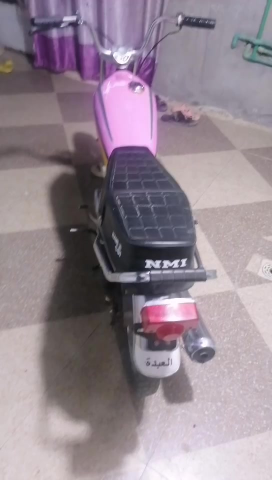 سعر 550وبي مجال رقم ***********
سلام عليكم  دراجه البيع كلك 
دراجه عوزه ماشه خلفي ودبل خلفي تعبانات 
دراجه معمره 25بشهر 11
دراحه كلشي ما عوزه ما مفتوحه اخذه الكبر واحد اذا مفتوحه خسارك 1.000.000
دراجه مكانه شاميه قرب مفرك الصلاحيه 
والما عندك بلاش
