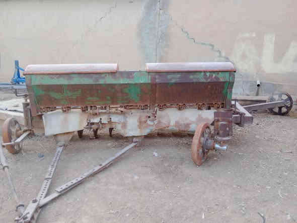 للبیع دیسك 10صاج دبل شاصی صاج فرنسی صاج ضعیف سعری2ملیون مجال مکان قضاء بردرش قریب موصل *********** ***********
