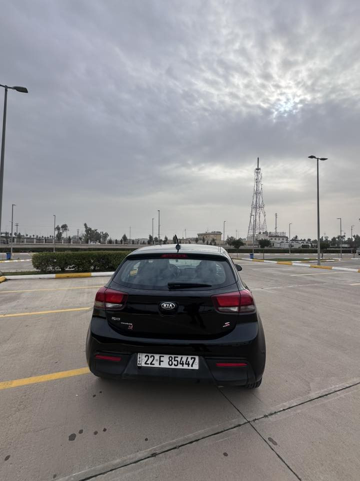 سلام عليكم كيا ريو للبيع
موديل السياره 2021

وارد أمريكي محرك 1.6 دوش المرغوب

مكان السياره اربيل.موصل

الصبغ 5 قطع

والممشى 64 الف

السعر 105$ وبيها مجال

السياره جاهزه من كلشي يعني شغل وتوكل وتحويلك ثاني يوم

*********** و واتساب موجود
