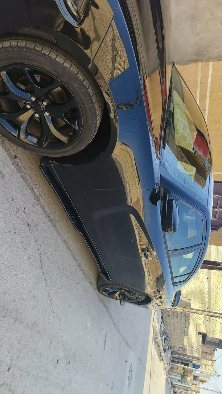السلام وعليكم شباب جارجر sxt موديل 2015  سياره ماشيه 123 
حادثه جاملغ ايمن والشاصي بي تعمير
مكان السياره بغداد الحسينيه مال راشديه سعر 155 وبيه مجال قليل 
اتصل وبيك خير ودلل ***********
