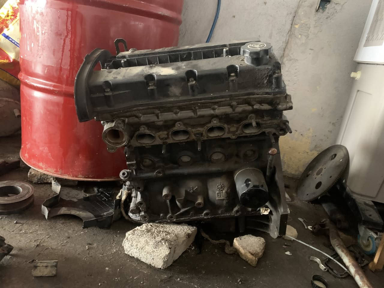 السلام عليكم 
اخوان عندي هذا المحرك مال اوبترا صارله سنة متروكه چان بيها صرف وبدلته
 سعرها مناسب التفيده يخبرني 
مكاني موصل الايسر
***********
***********
