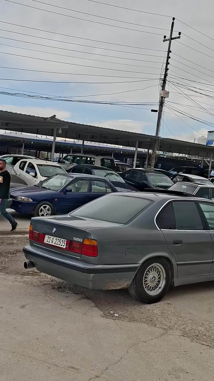 سه ره تا به ناوخواگه وره
BWM
بؤفرؤشتن 
موديل٩٠
مه كينه ٥٢٠گيرعادي 
سلايد
دووجام كارابا
پيش پان
ناو ره ساسي
تازه عه يناو كلاجي گؤراوه سه رشه ريكه
جوار تايه و ويل لوك سفر تازه به سراوه
سه ياره كه بي ده عموليداروه 
ره قه م سليماني تا٢٠٢٩تازايه
مه سروفي زوري ليكراوه دينار مه سروفي نيه سحري خوار هه مووبازار ٥٤گه لاو مه جالي برايه نا بوزانياري زياتر ته له فونكان
***********
***********
