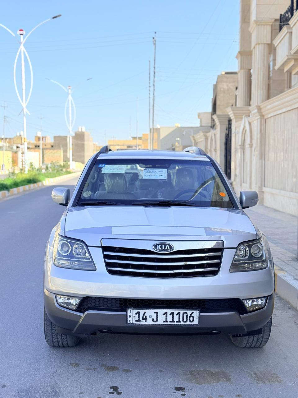 سلام عليكم 
اللبيع أو مراوس 
مهافي موديل 2009 رقم بصره حره تحويل مباشر رقم أنكليزي سنويه الغايه 2029 
وارد خليجي مكفوله كفاله عامه 
مواصفات سياره 
فتحه سقف 
لايت زنون
شاشه كبيره 
كامرا خلفيه 
تحكمات ستيرن كامله 
دواخل عسلي 
ويل كروم 
مانع انزلاق 
كشن كهربائي 
محرك 6 سلندر 
7 راكب+3 قطع تبريد 
وبعد بيها مواصفات 

سياره جاهزه وجديده الاخير 
كير محرك تبريد تخم تاير حداديه جاهزه الاخير 
السعر 115 
الاستفسار أكثر ***********
